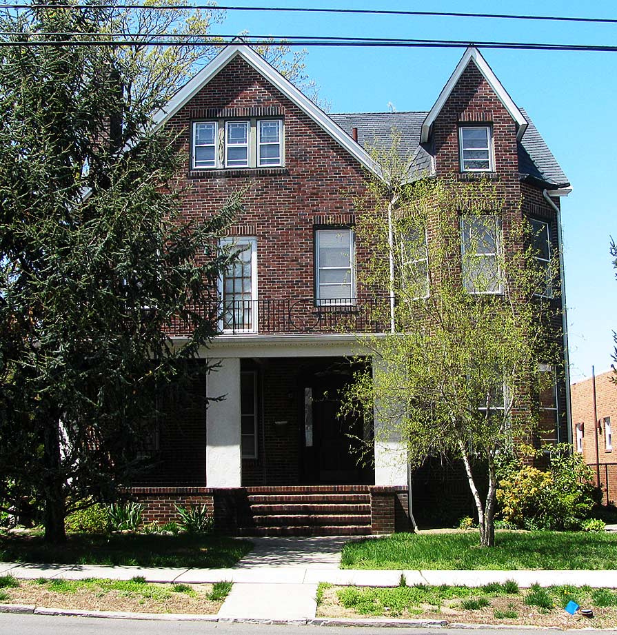 Contemporary photo of Smith House South River NJ