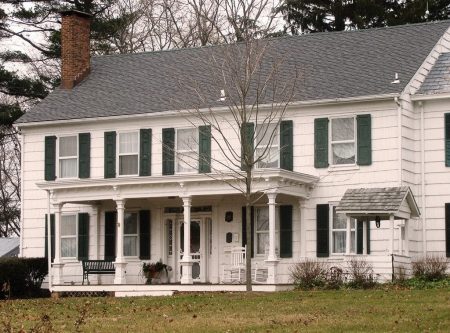 This Porch Railing Revealed Something No Homeowner Should Ever Find