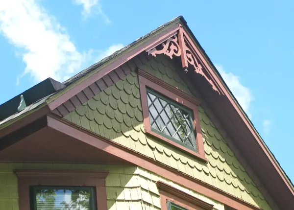 diamond pane window